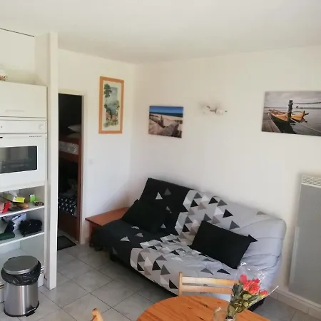 Apartamento T2 Cabine, Capacité 4 Personnes, à 600 M De La Et à 300 M Du Golf *